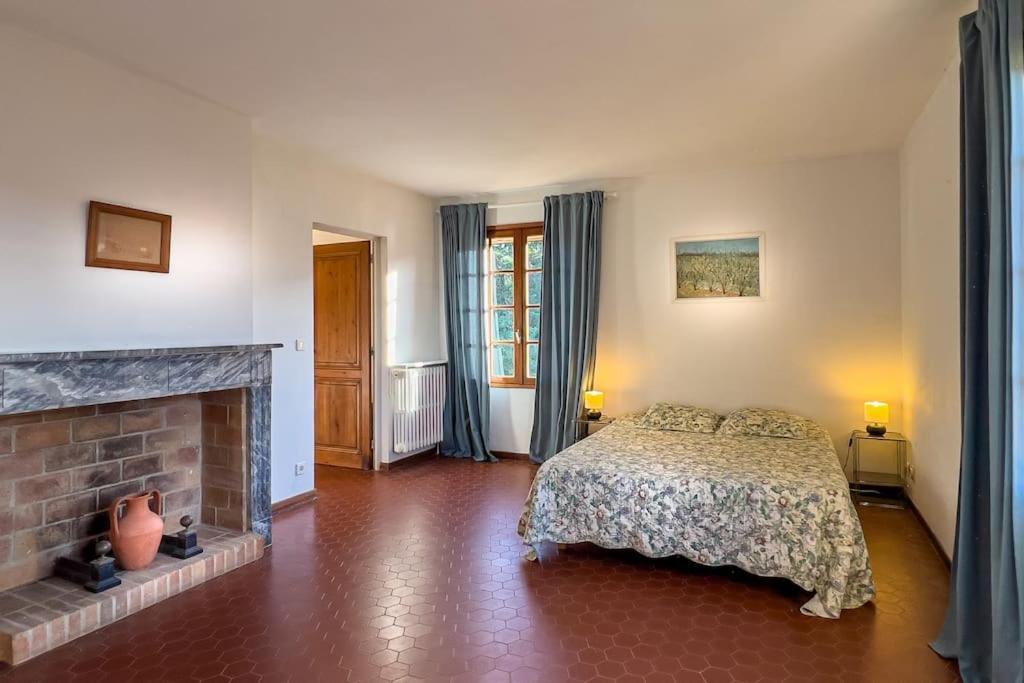 فيلا Mas De Charme En Pleine Camargue سان جيل المظهر الخارجي الصورة