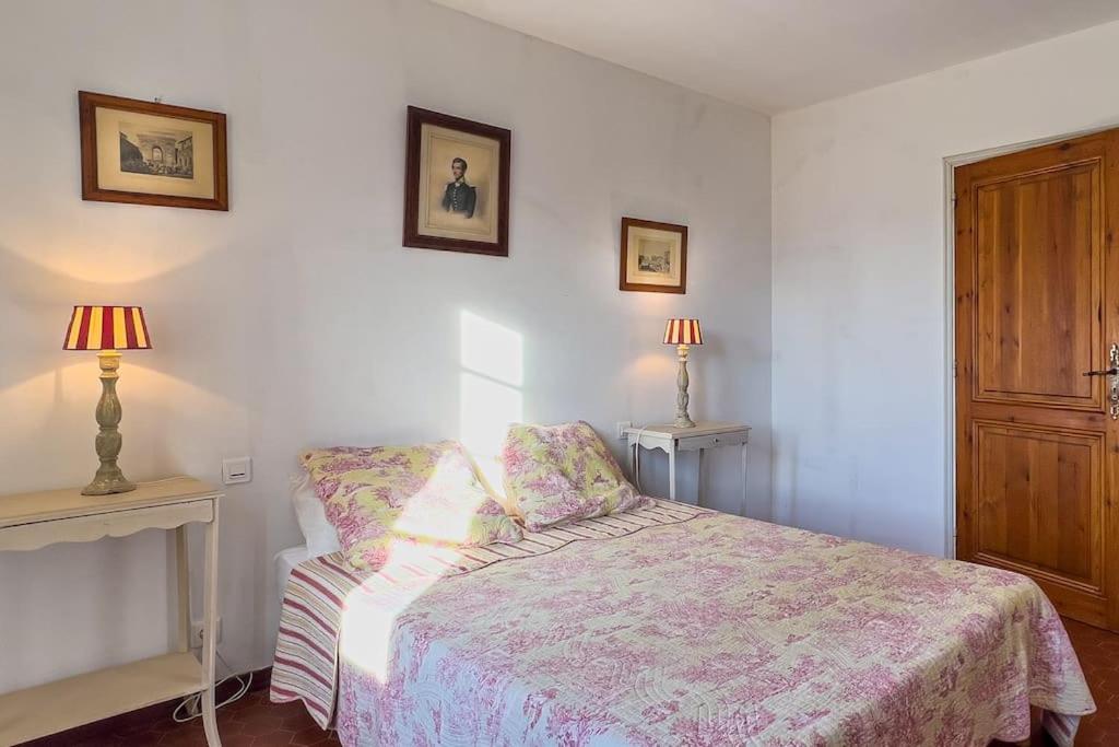 فيلا Mas De Charme En Pleine Camargue سان جيل المظهر الخارجي الصورة