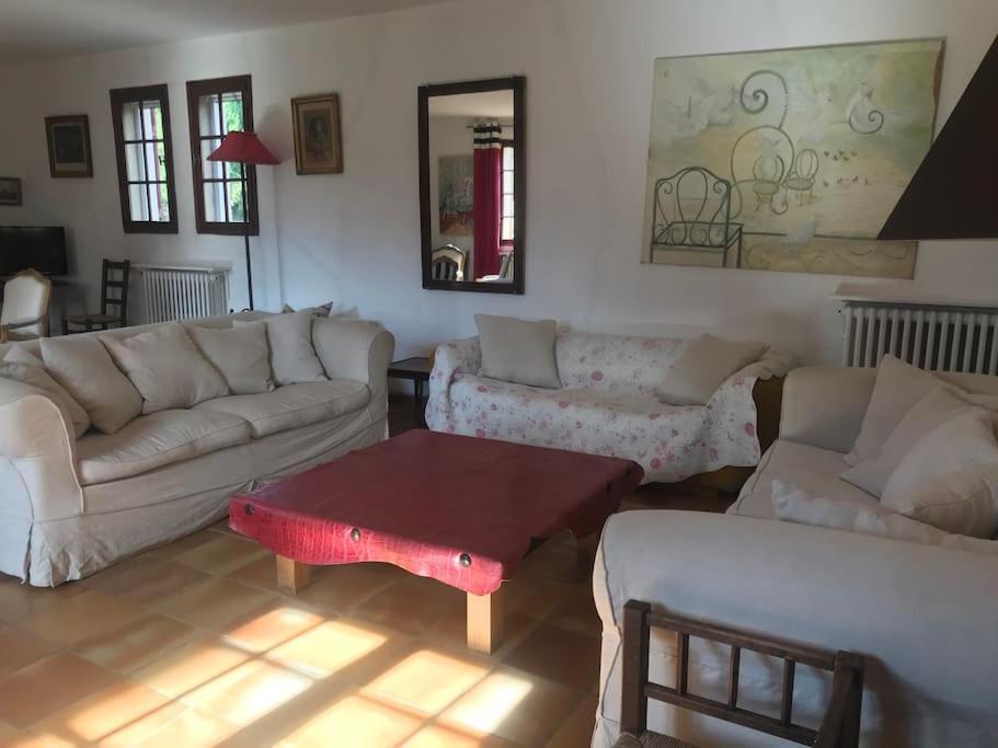 فيلا Mas De Charme En Pleine Camargue سان جيل المظهر الخارجي الصورة
